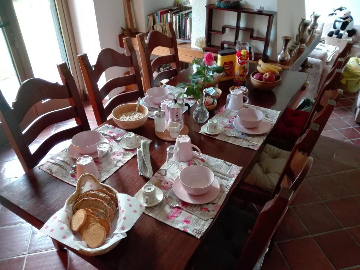 La Vie En Rose Bed and Breakfast Buia Εξωτερικό φωτογραφία
