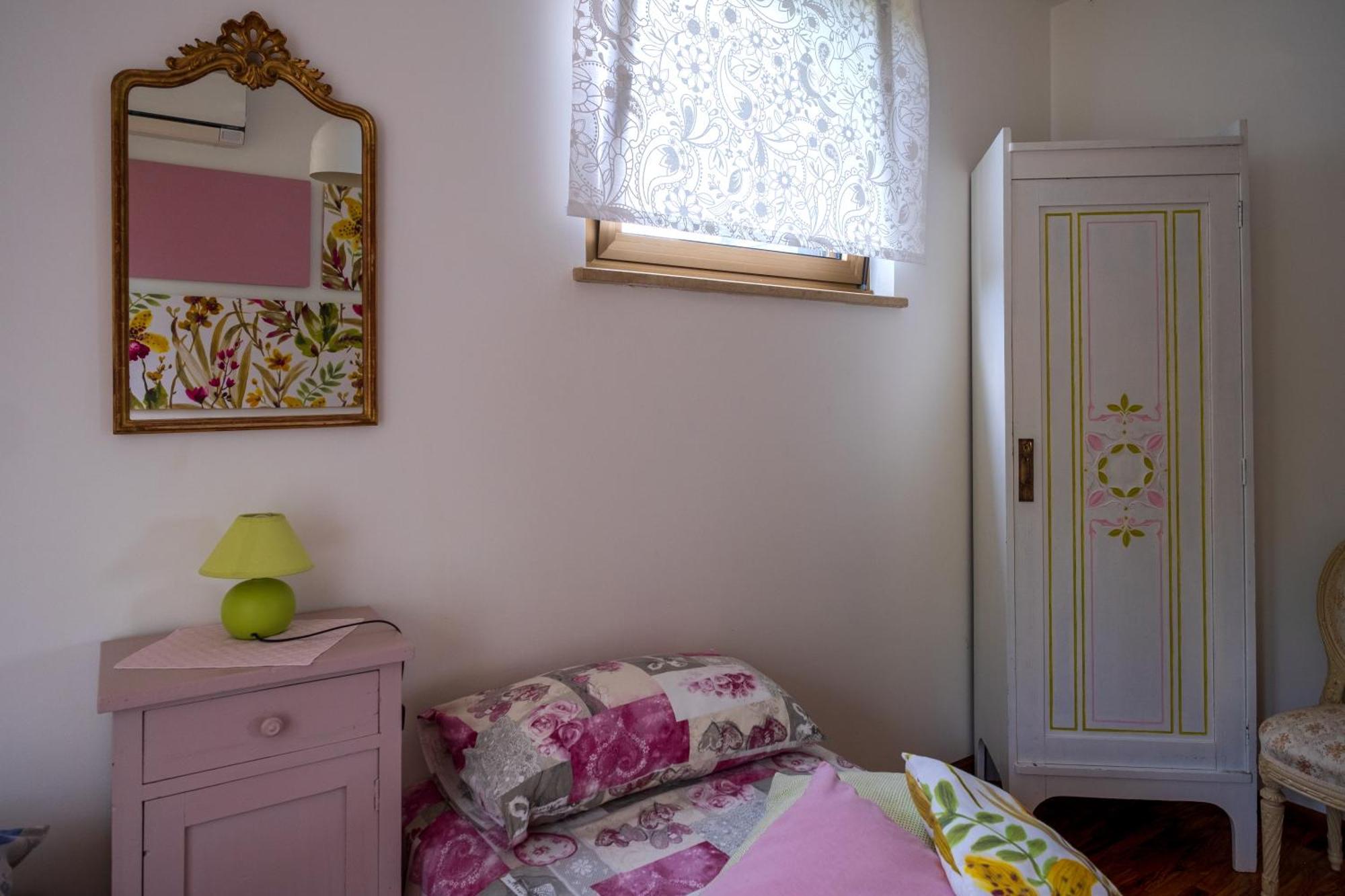 La Vie En Rose Bed and Breakfast Buia Εξωτερικό φωτογραφία