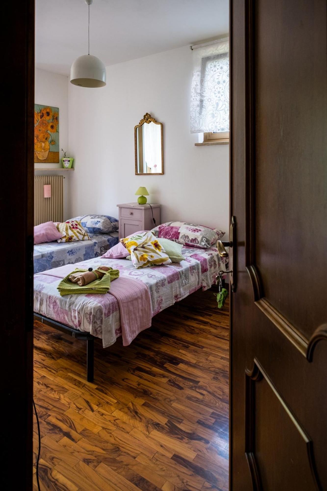 La Vie En Rose Bed and Breakfast Buia Εξωτερικό φωτογραφία